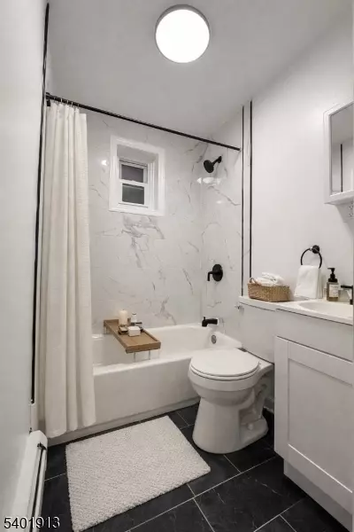 Elizabeth City, NJ 07206,529 Elizabeth Ave 1st FL