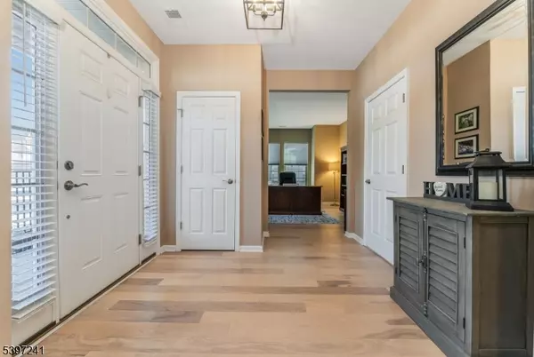 Raritan Twp., NJ 08822,12 Barnett Road