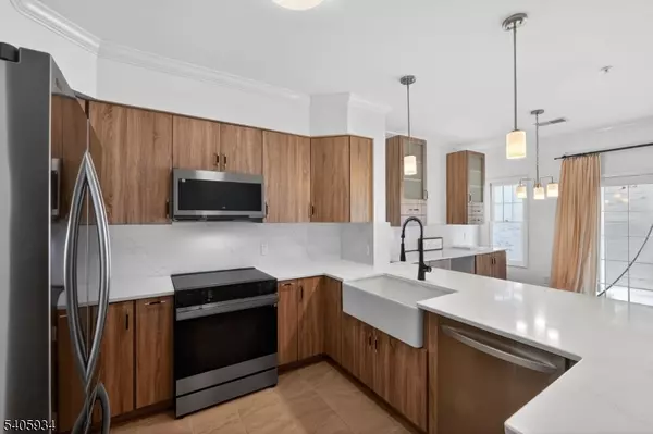 Vernon Twp., NJ 07462,8 Maple Cres Unit 12