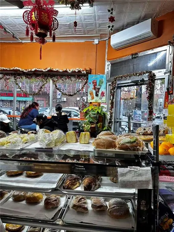 3924 9th AVE, Brooklyn, NY 11232