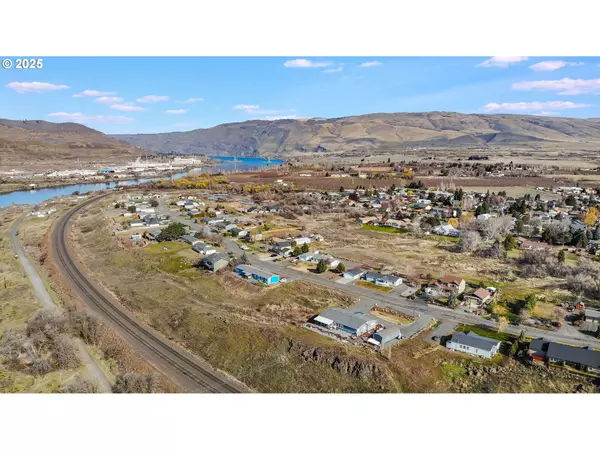 Dallesport, WA 98617,550 SUNRIDGE AVE