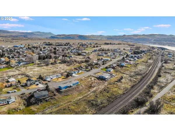 Dallesport, WA 98617,550 SUNRIDGE AVE