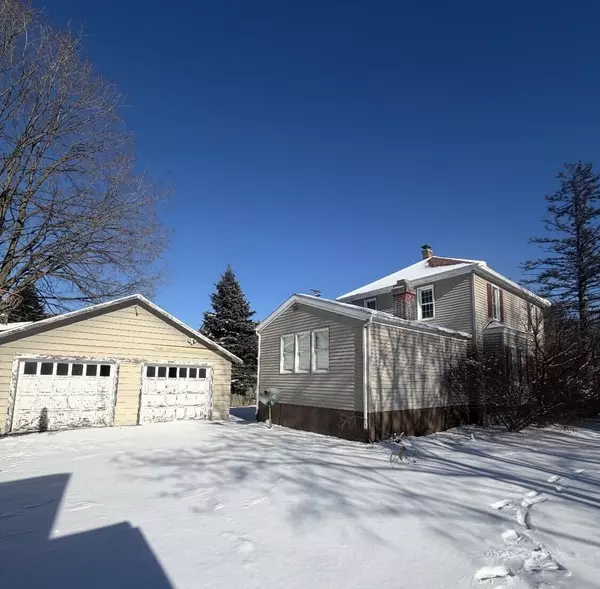 Adrian, MI 49221,176 S Scott ST