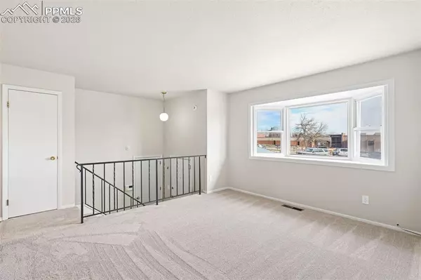 Colorado Springs, CO 80915,1620 Winnebago RD