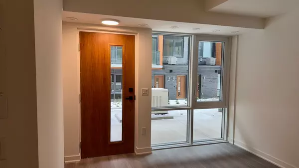 Toronto C13, ON M3A 0B3,69 Curlew DR #141