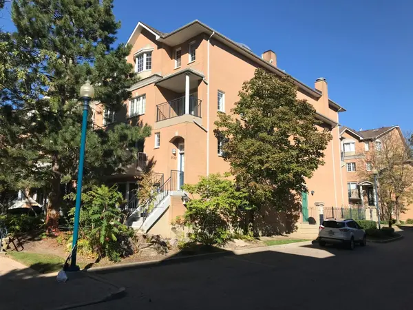 28 Sommerset WAY #1532, Toronto C14, ON M2N 6W7