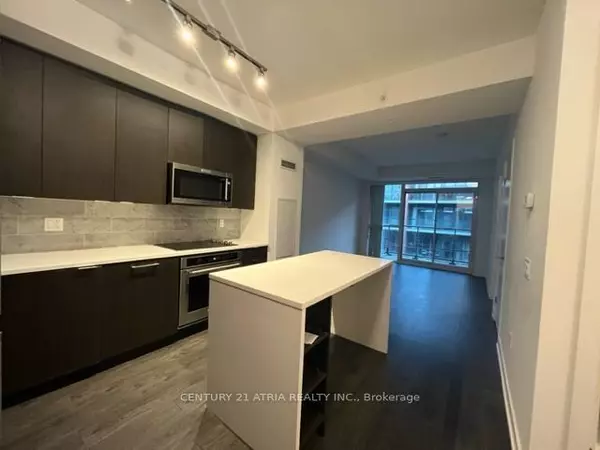 Toronto C01, ON M5V 0S2,38 Iannuzzi ST #634