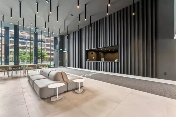 Toronto C06, ON M3H 0E5,500 Wilson AVE #906