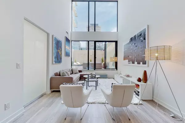 Toronto C08, ON M5A 0T8,55 Ontario ST #101