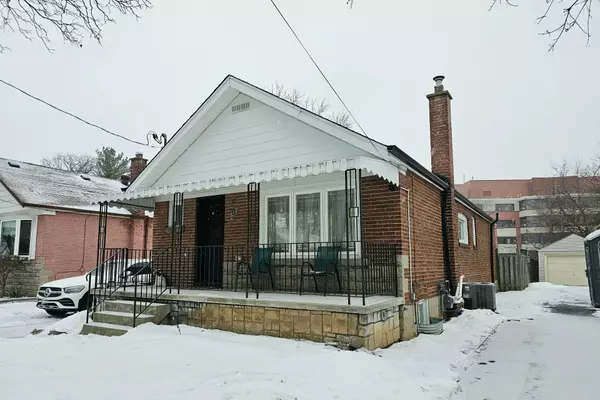 17 Rockelm RD #BSMT, Toronto E04, ON M1L 3R7