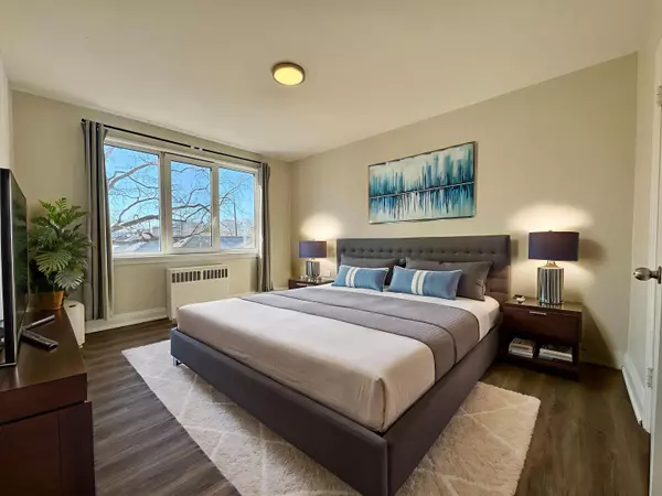 Toronto E06, ON M1N 2V9,36 Wood Glen RD #201