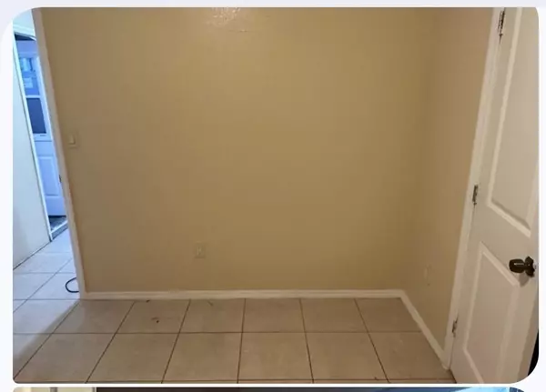 North Lauderdale, FL 33068,6530 SW 7th Ct