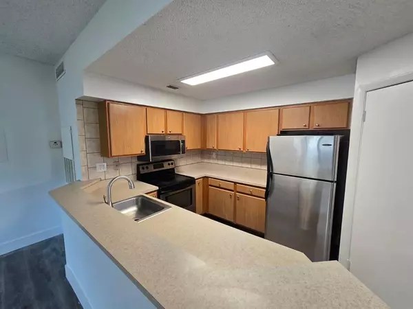 Fort Lauderdale, FL 33315,2445 SW 18th  terr #709