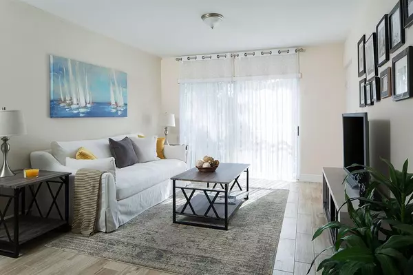 Miami, FL 33186,13901 SW 122nd Ave #5-204