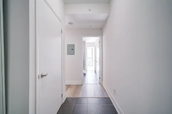 2900 Highway 7 RD #903, Vaughan, ON L4K 0G3