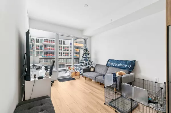 Innisfil, ON L9R 0R6,333 Sunseeker AVE #304