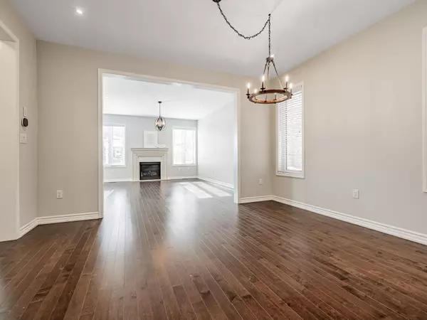 Vaughan, ON L4H 4V4,17 St Anne WAY