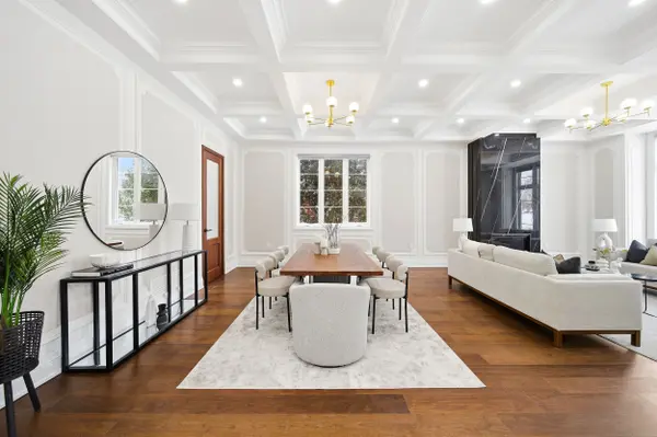 King, ON L7B 1C7,221 Burton Grove N/A