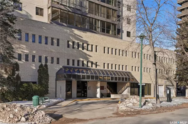 Saskatoon, SK S7K 2P4,315 5th AVENUE N #1002