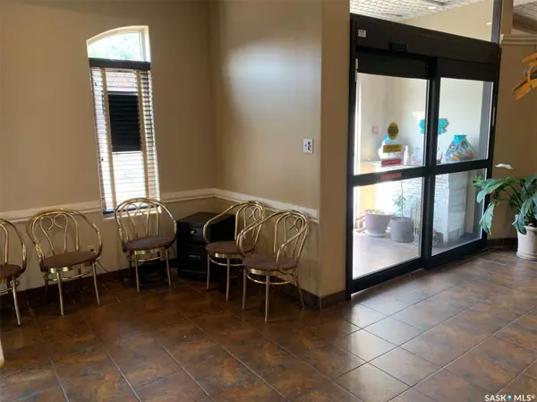 Swift Current, SK S7H 0S4,245 Central AVENUE N #A1