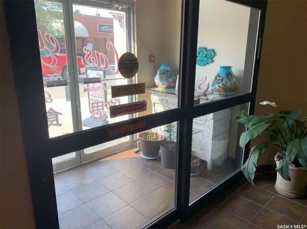 Swift Current, SK S7H 0S4,245 Central AVENUE N #A1