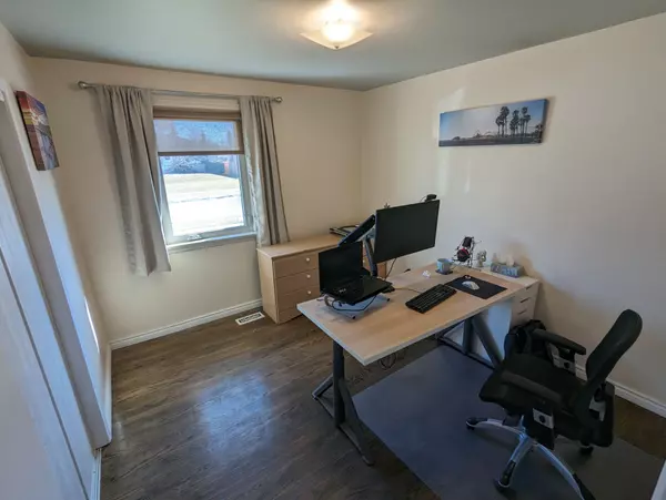 Halton Hills, ON L7G 1L7,39 McGilvray CRES