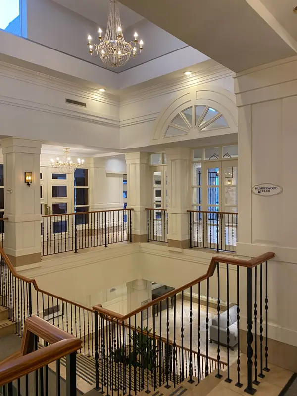 Toronto W10, ON M9W 7J4,700 Humberwood BLVD #2616