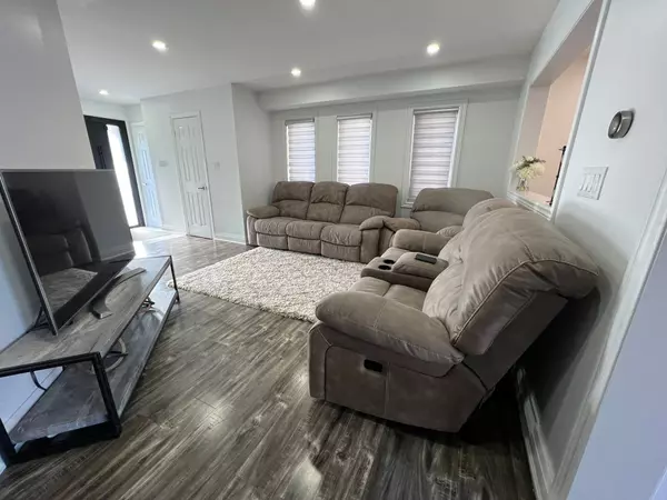 Brampton, ON L7A 2J5,18 Fallstar CRES