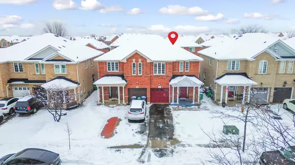 8 Hollingsworth CIR, Brampton, ON L7A 0J7