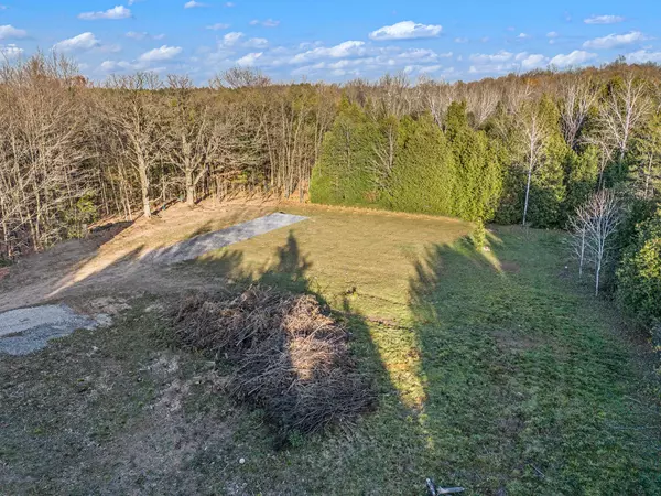 Greely - Metcalfe - Osgoode - Vernon And Area, ON K0A 2P0,8014 Parkway RD