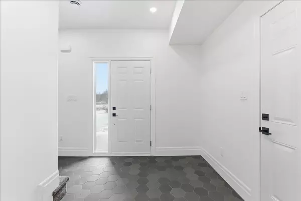 Prince Edward County, ON K0K 2T0,113 Buchanan ST