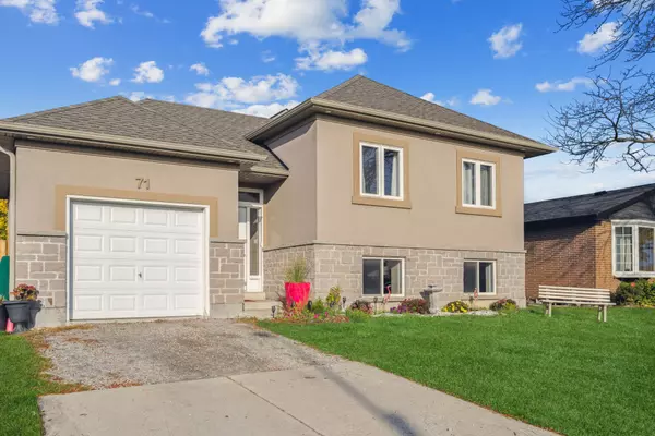 71 Locheed DR, Hamilton, ON L8T 4L5