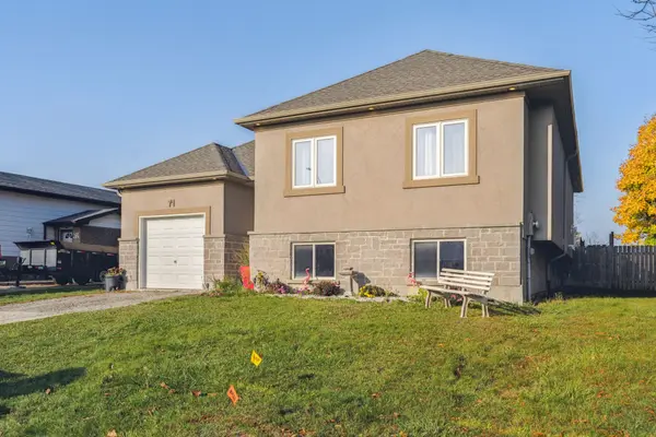 Hamilton, ON L8T 4L5,71 Locheed DR