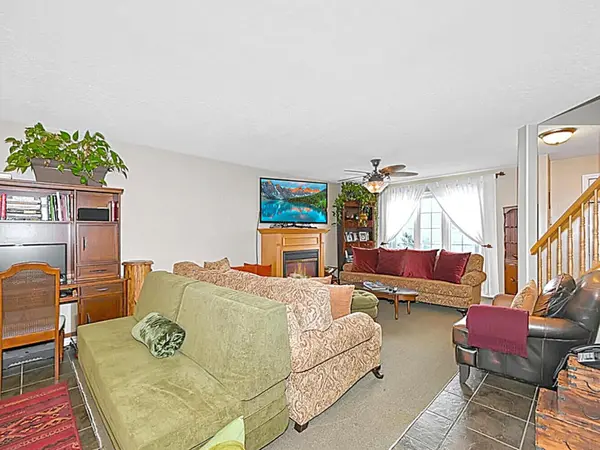 Brockville, ON K6V 7M5,16 REGENCY PL