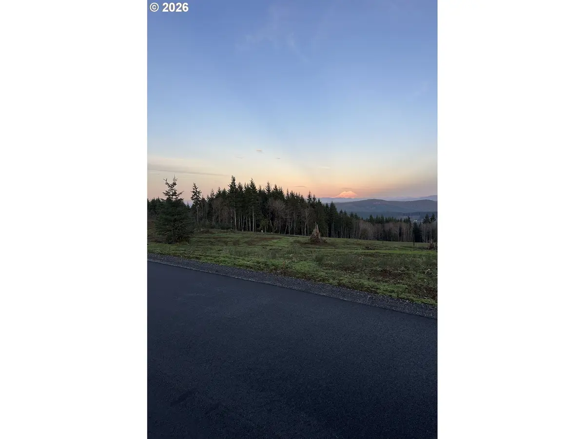 Castle Rock, WA 98611,204 Suncrest DR #4