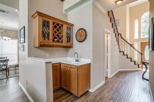 Arlington, TX 76001,2801 Pomponessett Drive