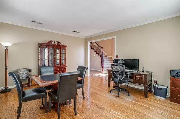 Arlington, TX 76001,2801 Pomponessett Drive