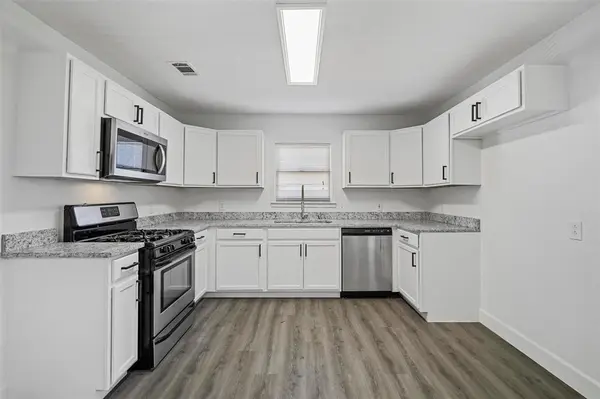 White Settlement, TX 76108,863 Ala Drive