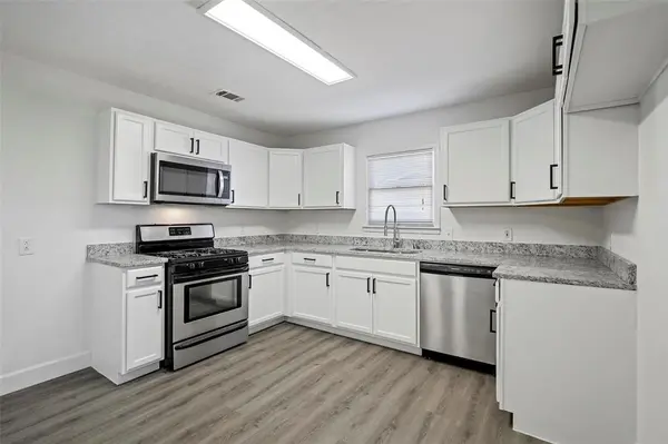 White Settlement, TX 76108,863 Ala Drive