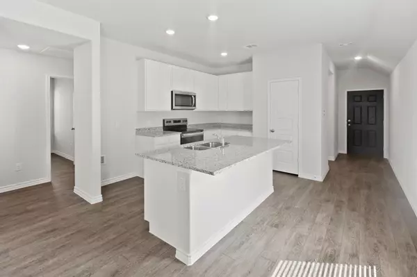 Ennis, TX 75119,1604 Romans Road