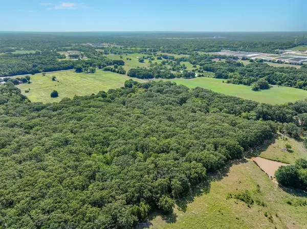 Grand Saline, TX 75140,000 - C VZ County Rd 1810