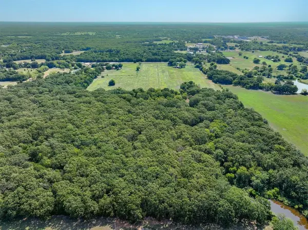Grand Saline, TX 75140,000 - C VZ County Rd 1810