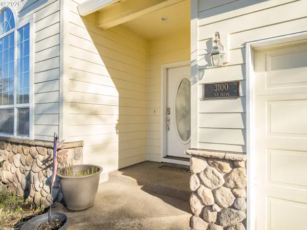 Newberg, OR 97132,3100 IVY DR