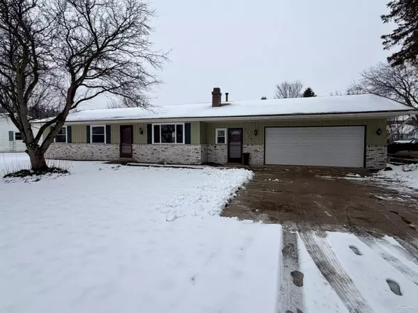 3139 N Thomas RD, Saginaw, MI 48623