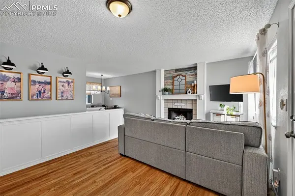 5048 Stillwater DR, Colorado Springs, CO 80923