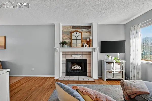 5048 Stillwater DR, Colorado Springs, CO 80923