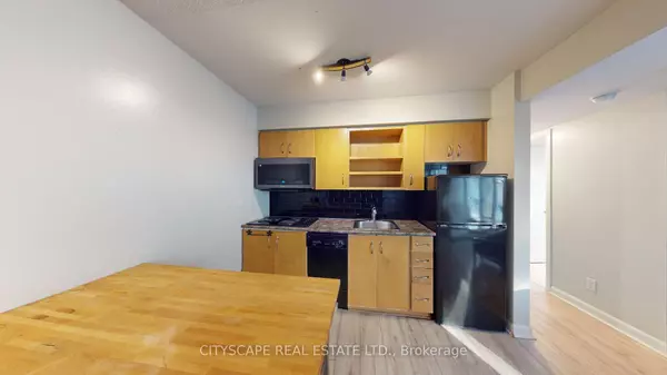 Toronto C08, ON M5B 1V8,200 Victoria ST #1107