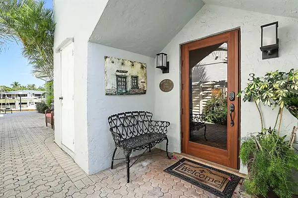 Lighthouse Point, FL 33064,2743 NE 28th Ct #3