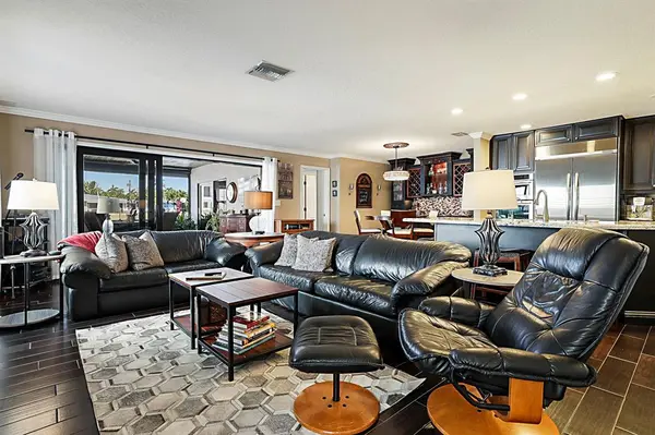 Lighthouse Point, FL 33064,2743 NE 28th Ct #3