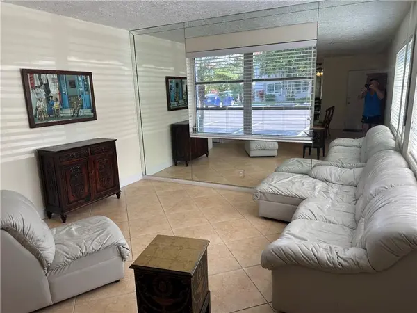 Oakland Park, FL 33311,659 W Oakland Park Blvd #103 C